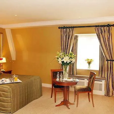 International * Кілларні