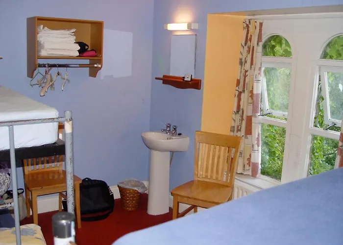 Killarney International Hostel *