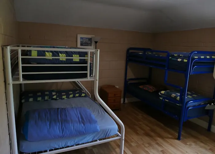 אכסניה International *